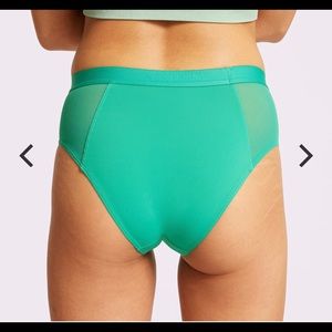 SOLD NWOT Parade High Rise Brief